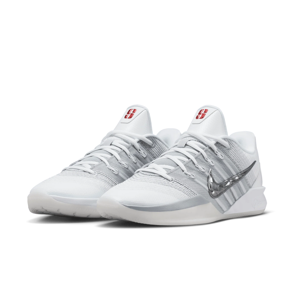 Nike Sabrina 3